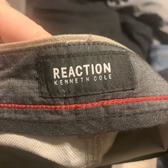 Kenneth Cole Reaction- BNWOT Size 34x30 - Picture 3 of 4